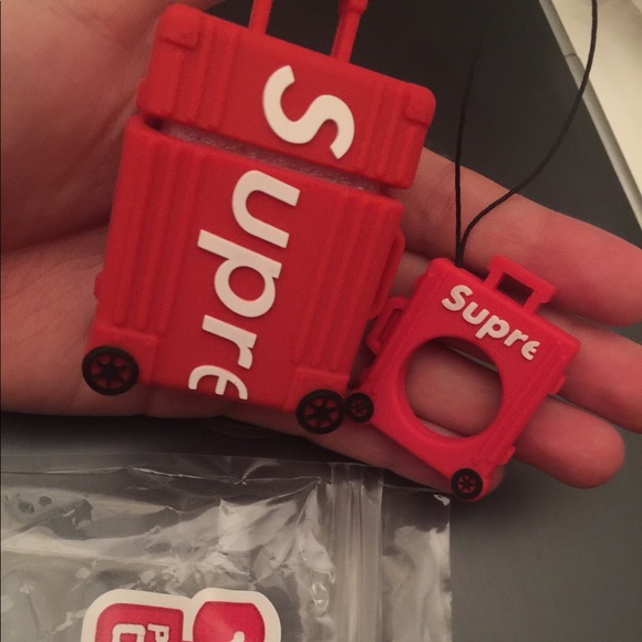 Supreme AirPod case - Picture 3 of 3